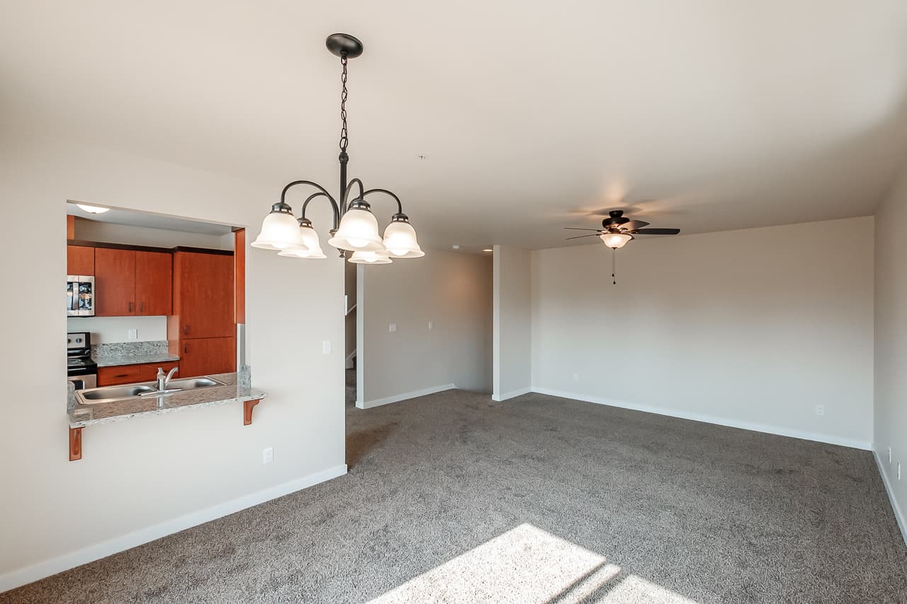 Corvallis Apartment: 125 SE Goodnight Ave