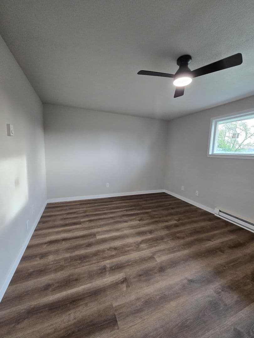 Albany Apartment: 2622-2628 Oak St. SE