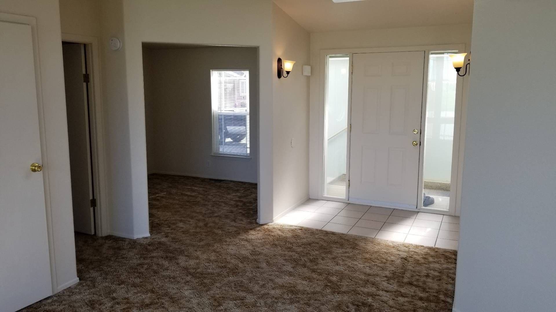 Tangent Condo: 33175 McFarland Road