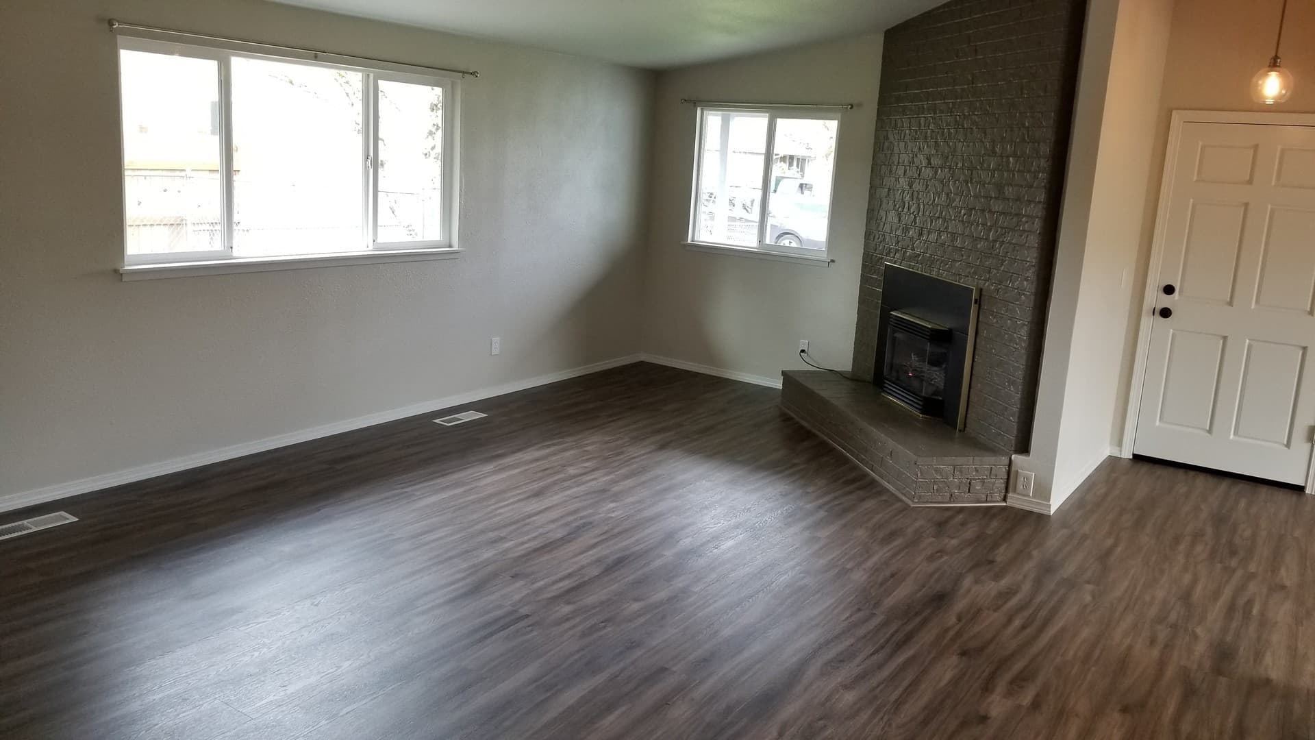 Lebanon House: 3204 Columbine St.