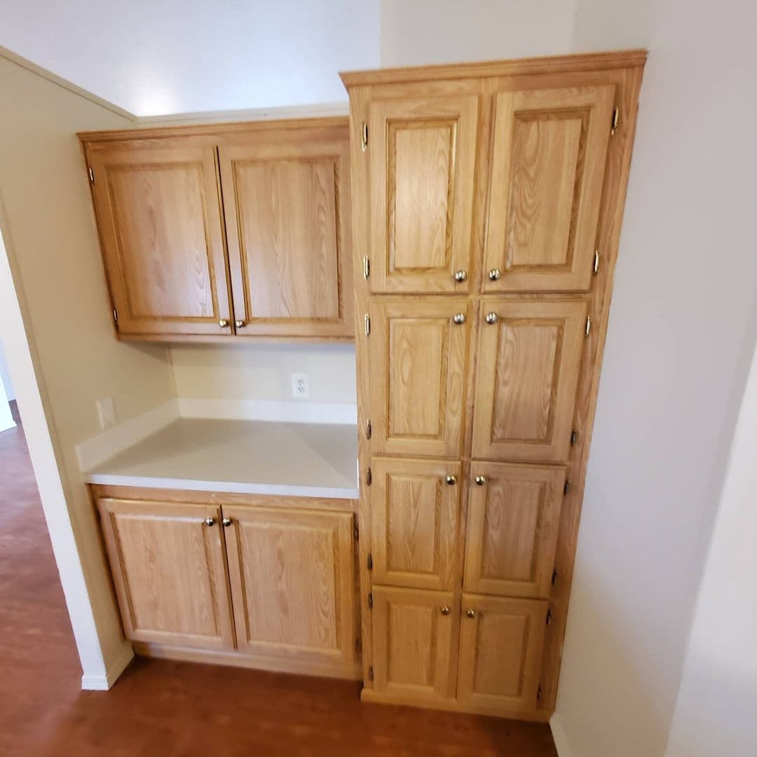 Tangent Condo: 33175 McFarland Road