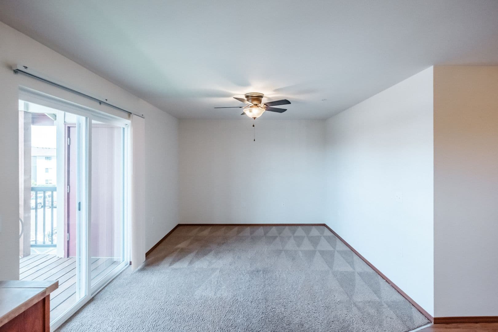 Salem Apartment: 4470 Conser Way NE