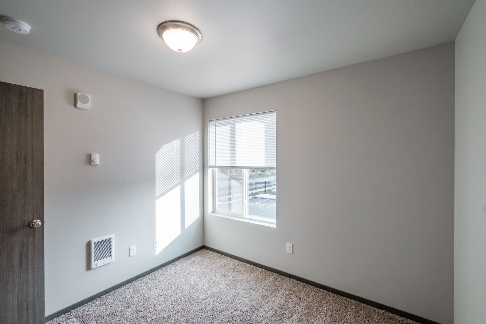 Salem Apartment: 3568 Cherry Glen Pl NE