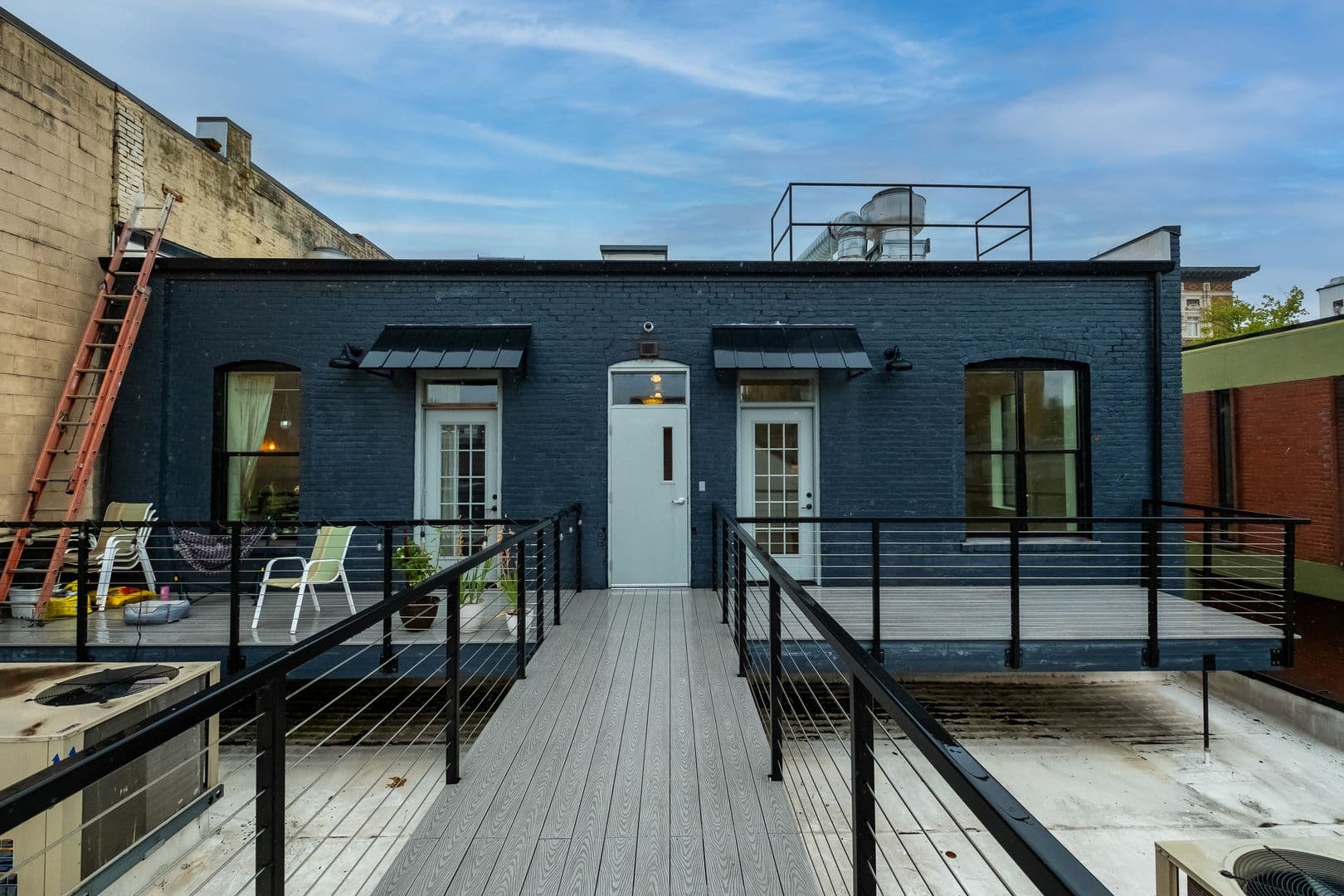 Salem Apartment: 440 State St #220