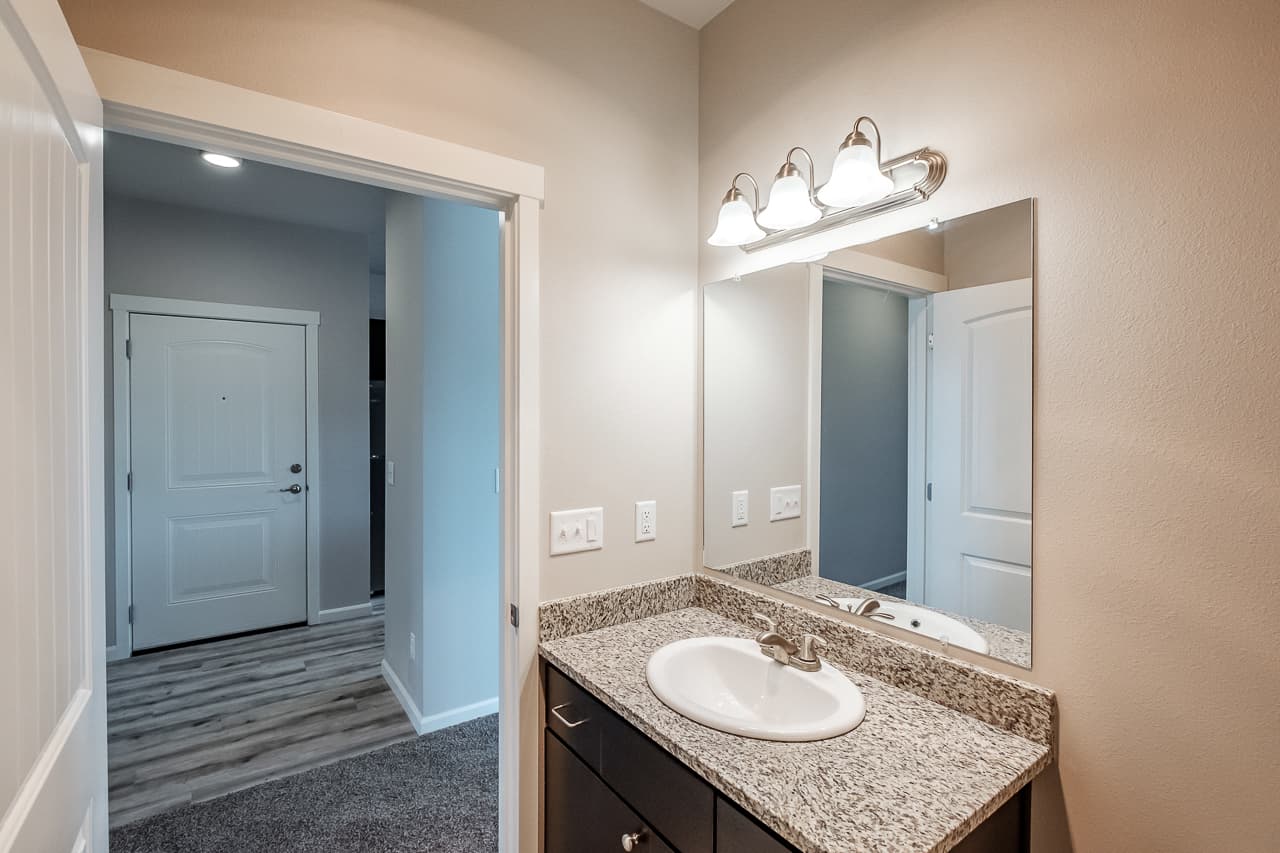 Albany Apartment: 705, 725, 745 & 765 Hickory St NW