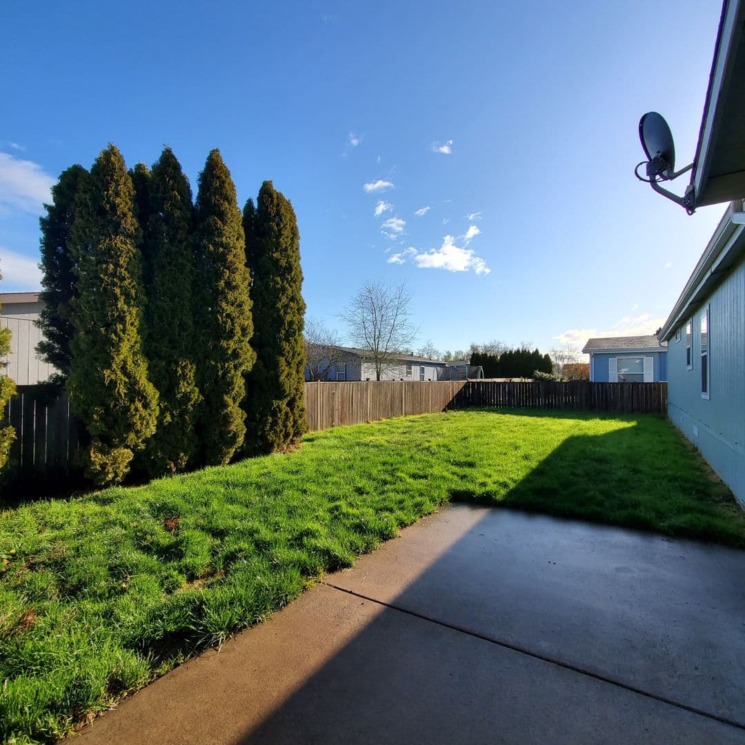 Tangent Condo: 33175 McFarland Road