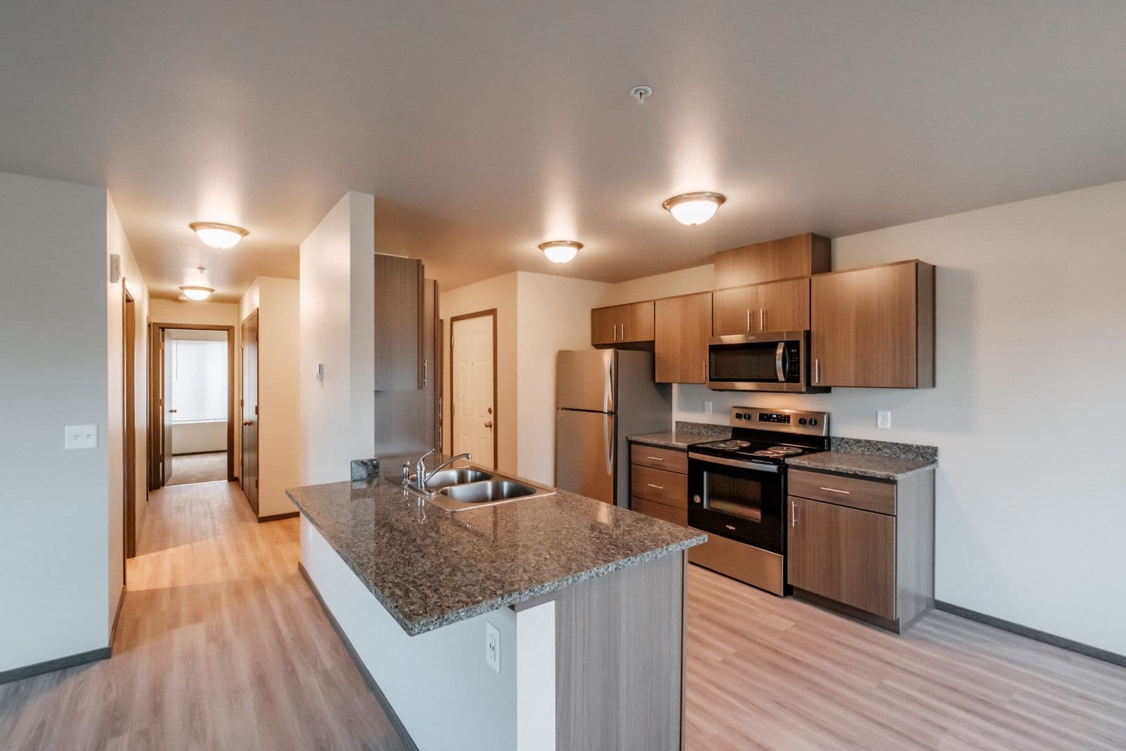 Salem Apartment: 3568 Cherry Glen Pl NE