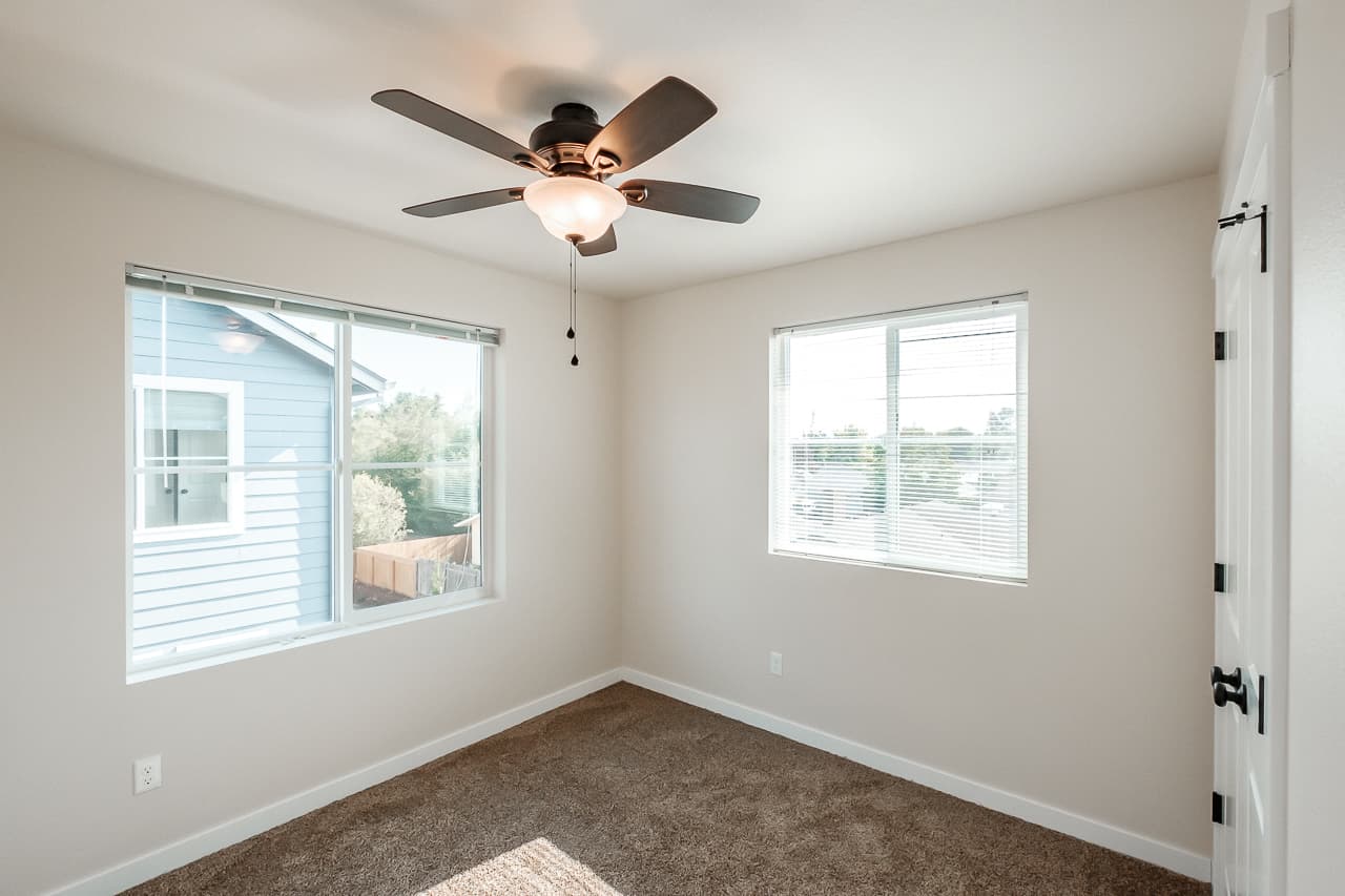 Corvallis Apartment: 125 SE Goodnight Ave