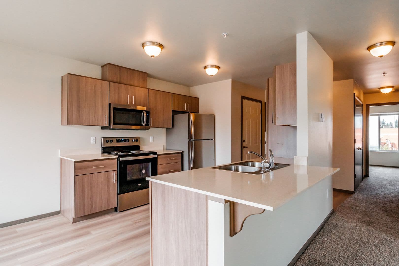 Salem Apartment: 178-210 SE Lancaster Dr.
