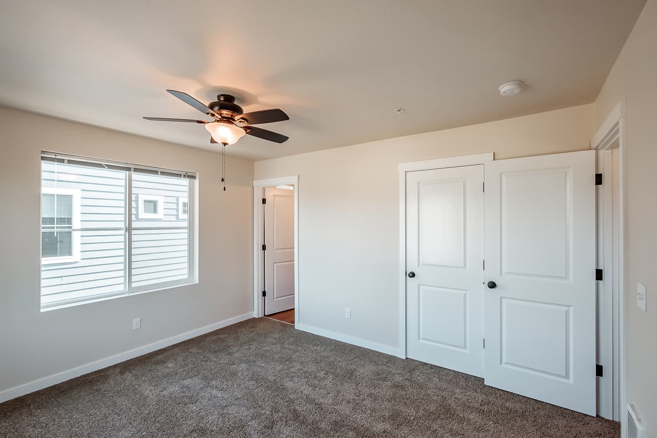 Corvallis Apartment: 125 SE Goodnight Ave