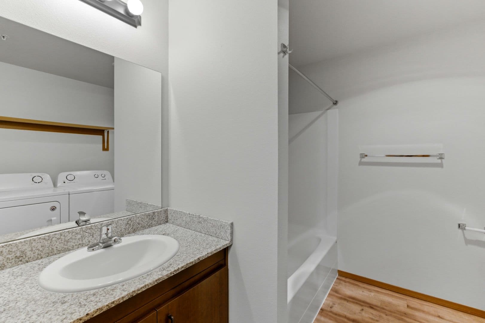 Philomath Apartment: 1933 College St