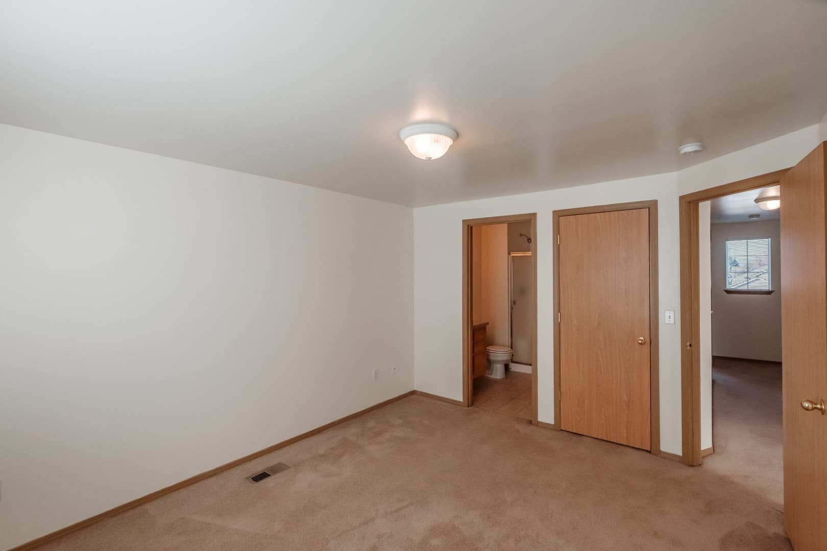 Albany Apartment: Mt. Vernon St. SE