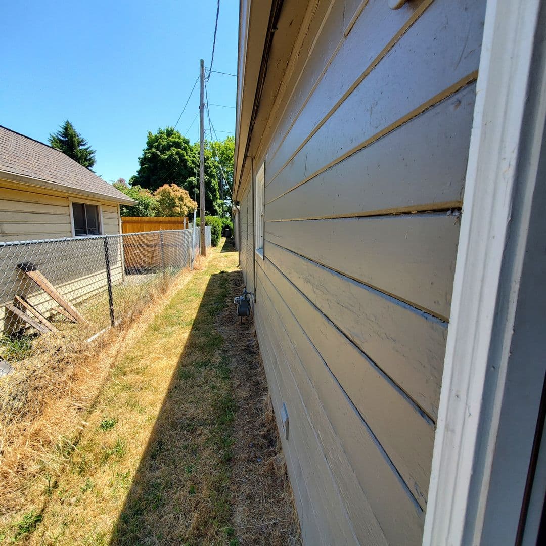 Albany Townhome: 2005 5th Ave SE