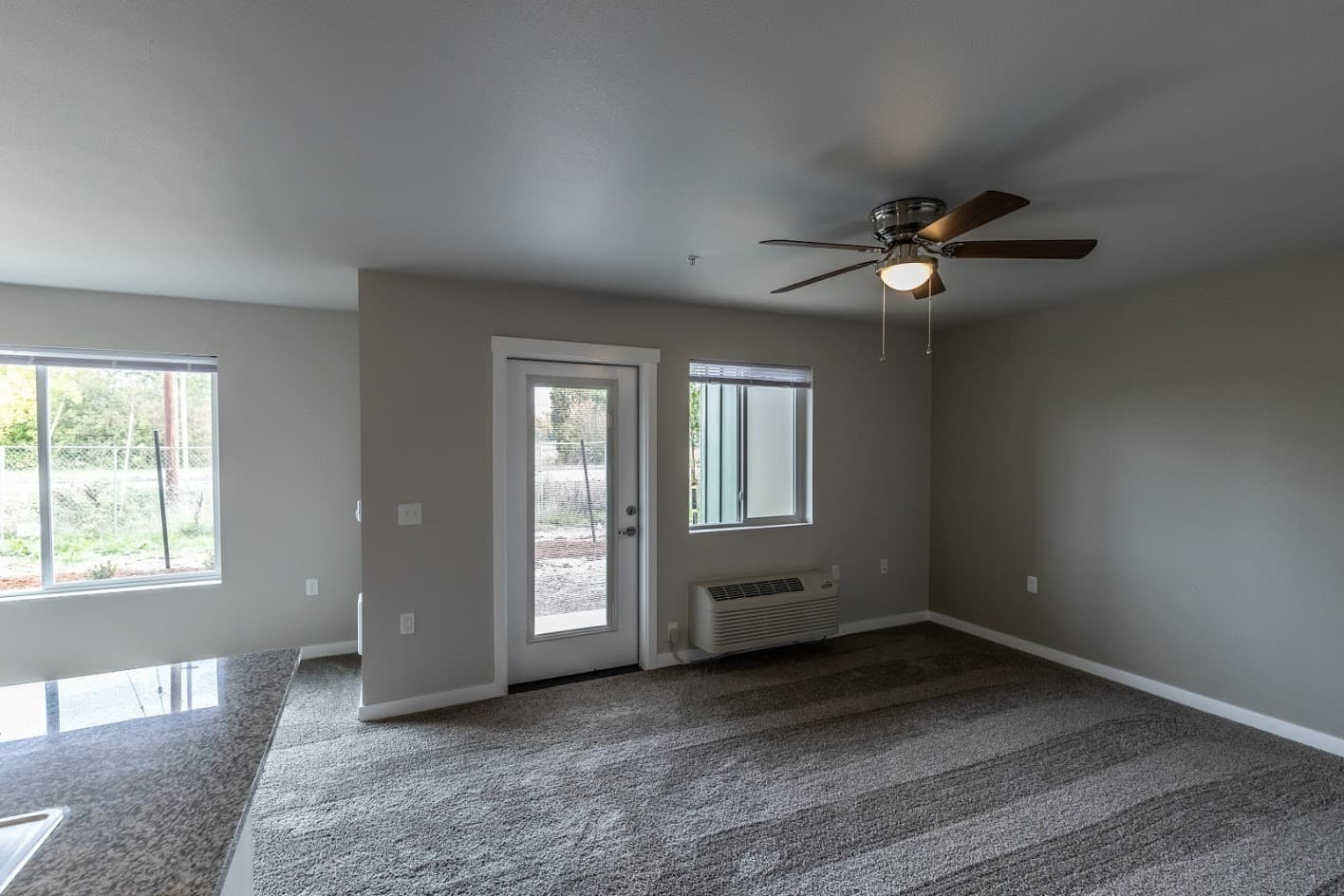 McMinnville Apartment: 240 NE Fircrest Drive #105