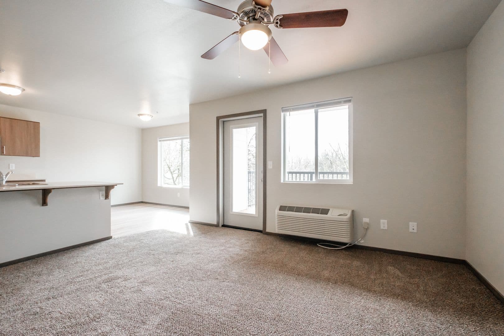 Jefferson Apartment: 362 South Main St.