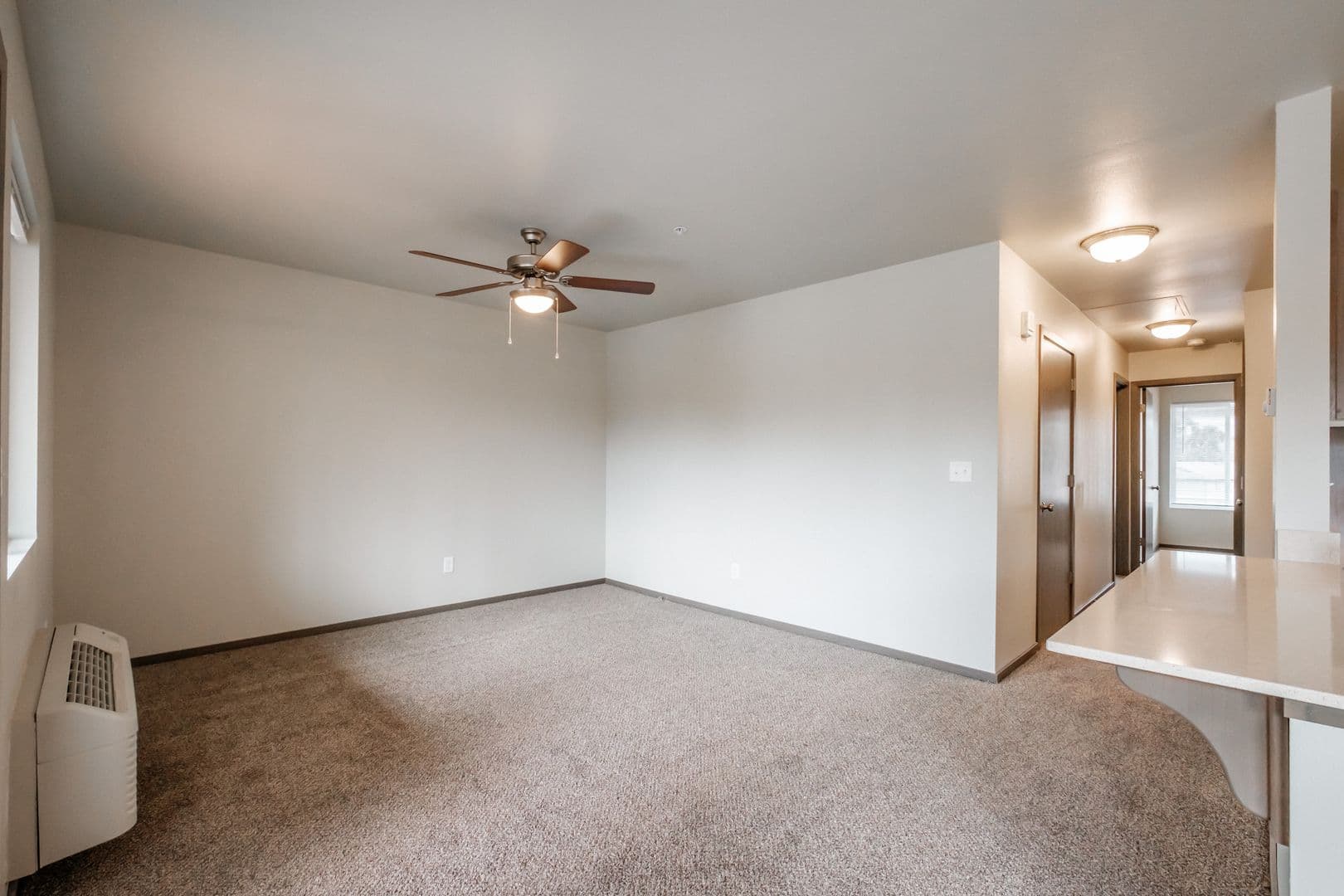 Jefferson Apartment: 362 South Main St.