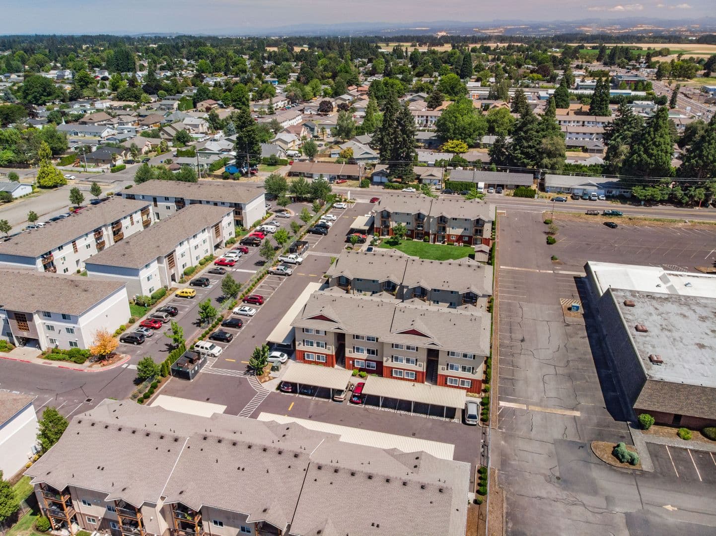 Salem Apartment: 4470 Conser Way NE
