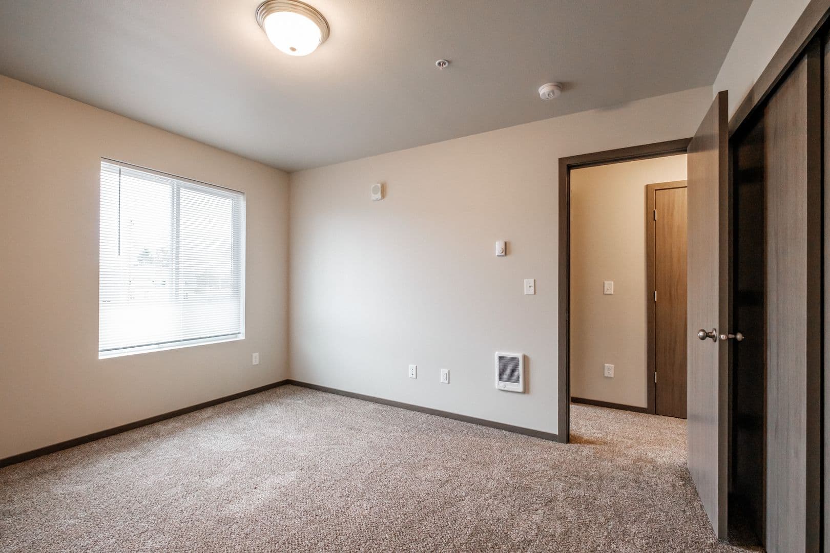Jefferson Apartment: 362 South Main St.