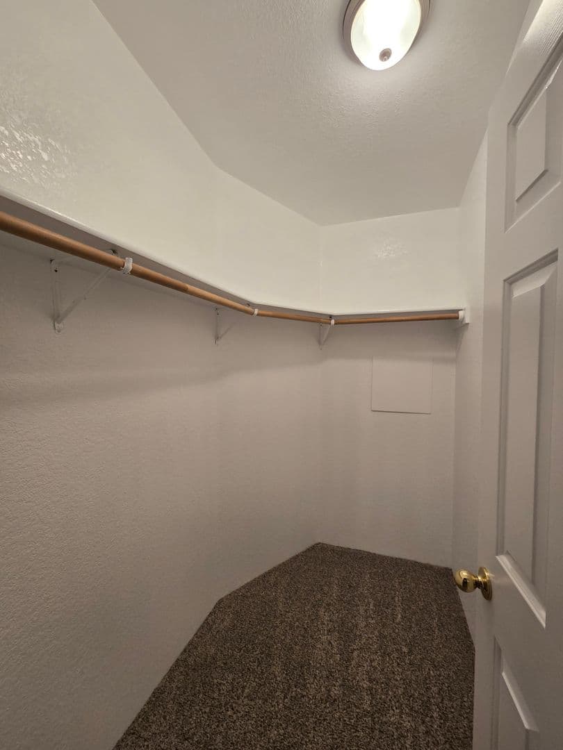 Tangent Condo: 33175 McFarland Road