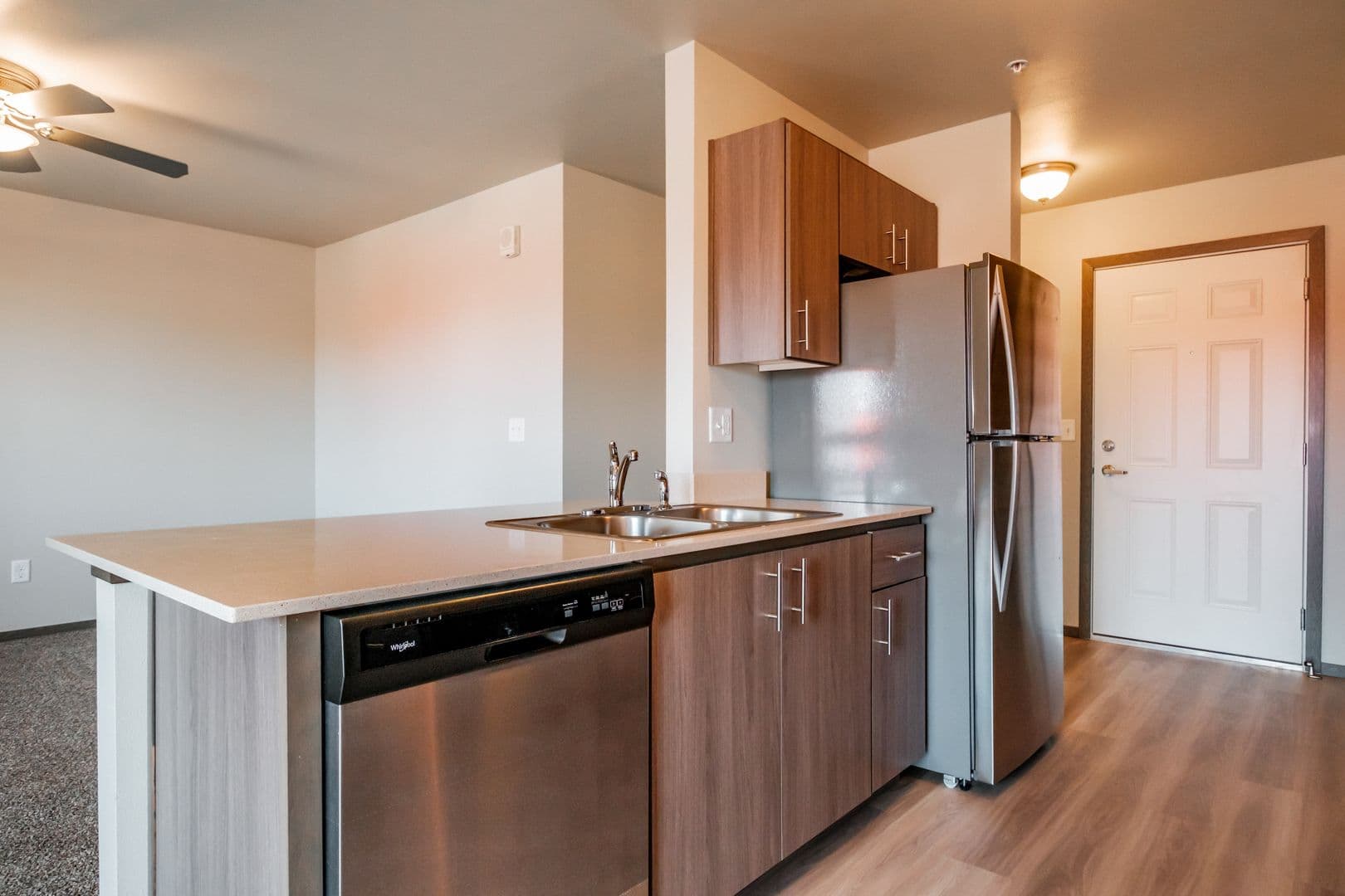 Salem Apartment: 178-210 SE Lancaster Dr.