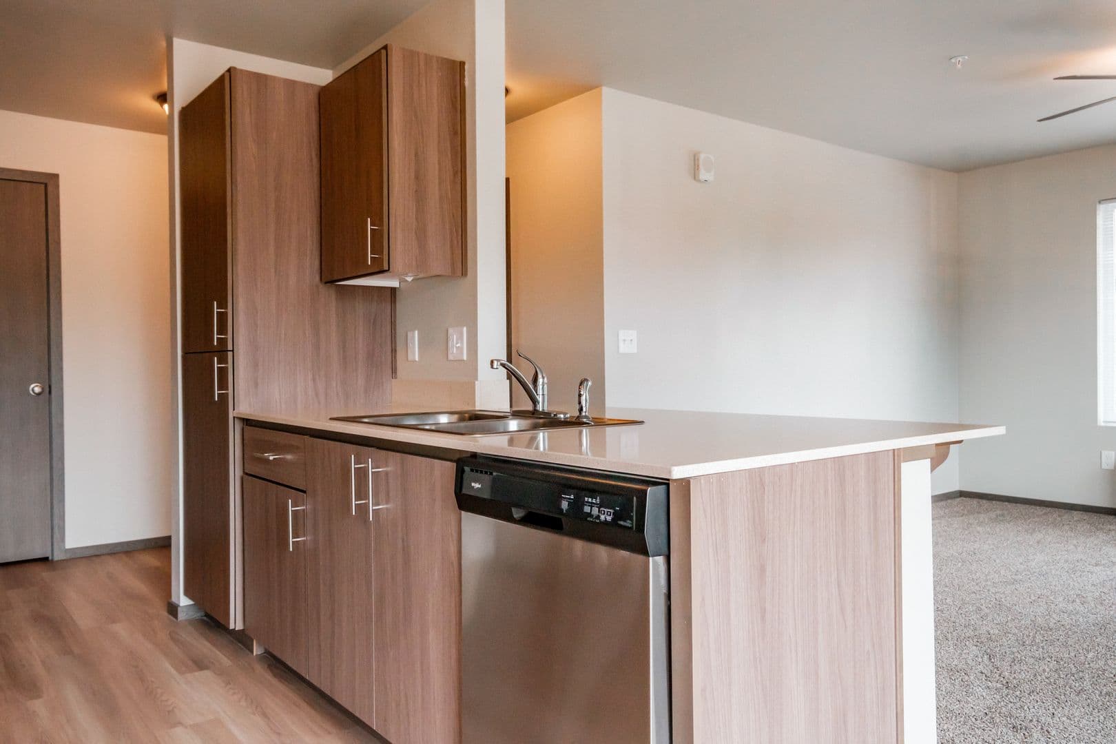 Salem Apartment: 178-210 SE Lancaster Dr.