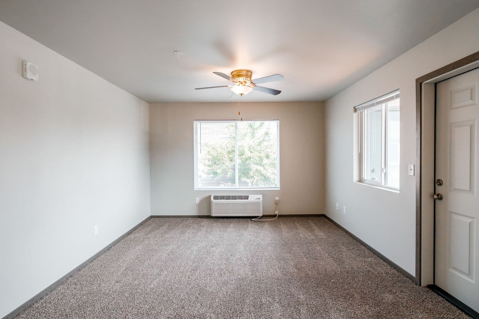 Salem Apartment: 178-210 SE Lancaster Dr.