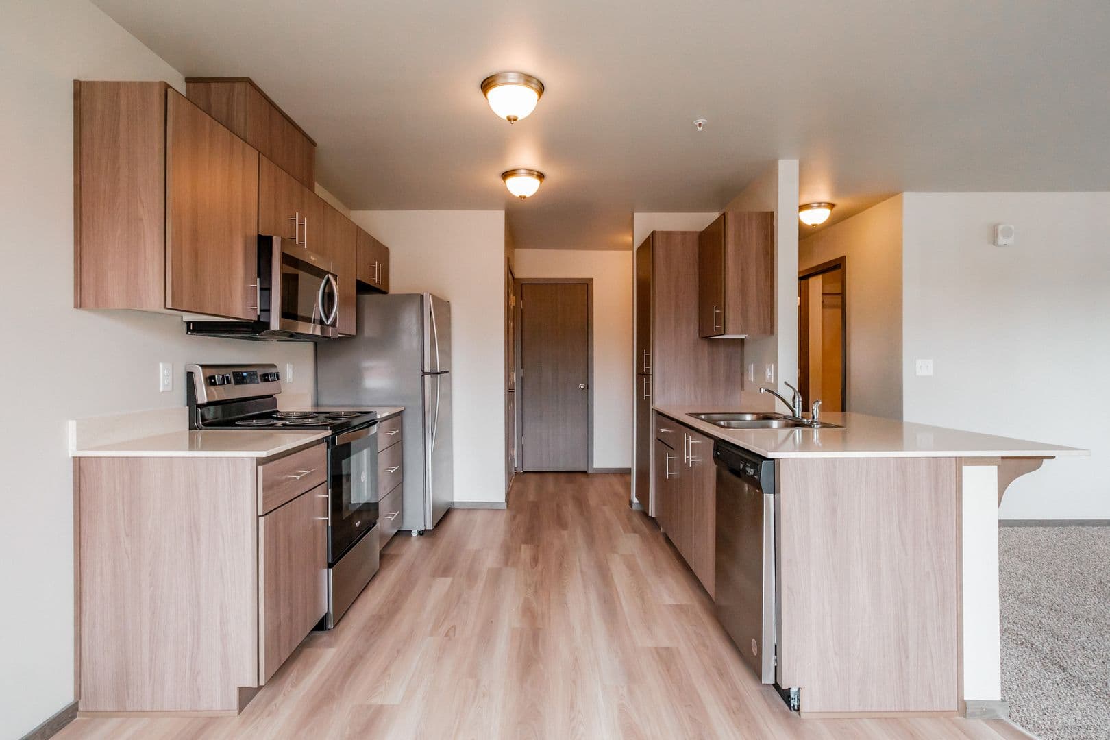 Salem Apartment: 178-210 SE Lancaster Dr.