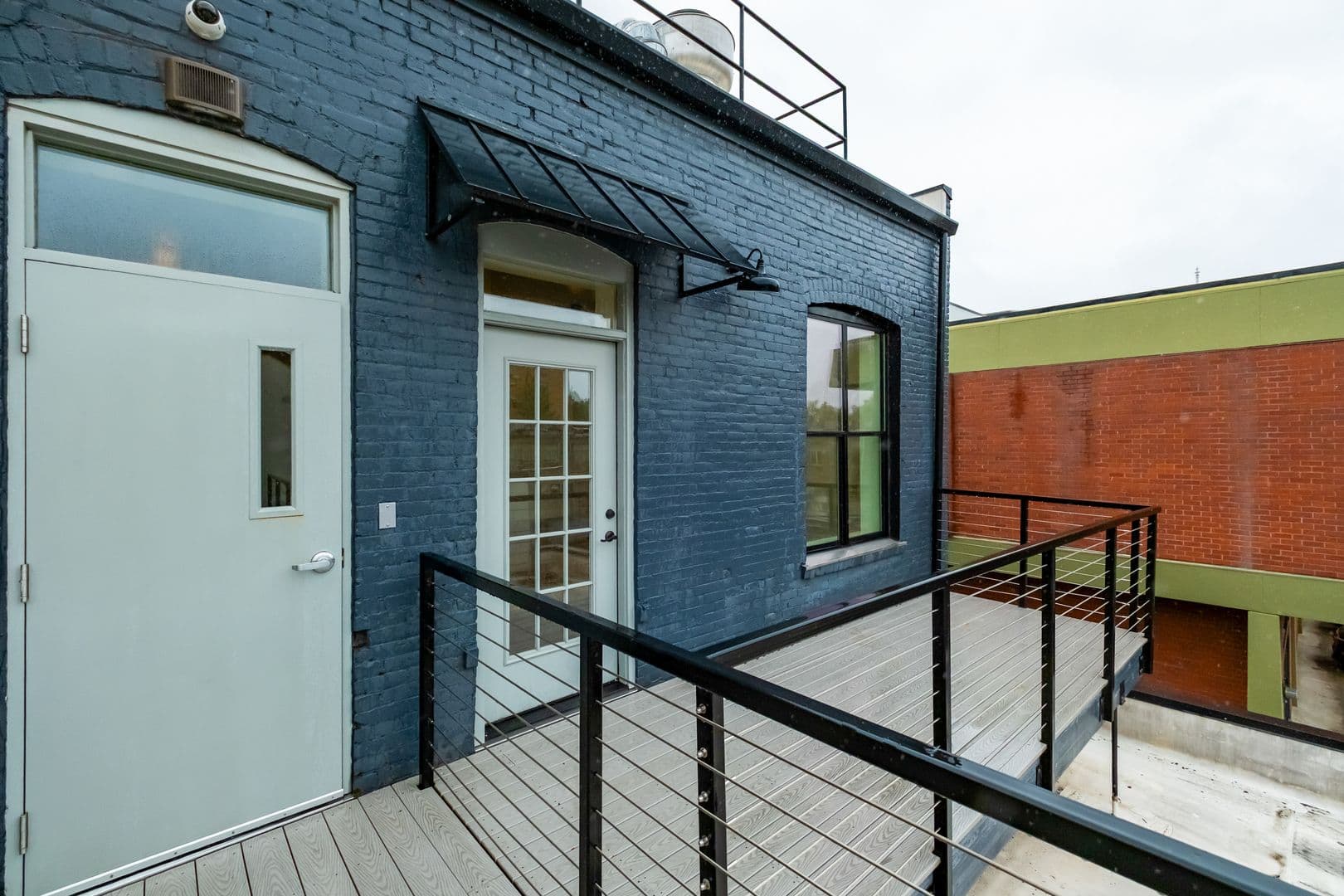 Salem Apartment: 440 State St #220