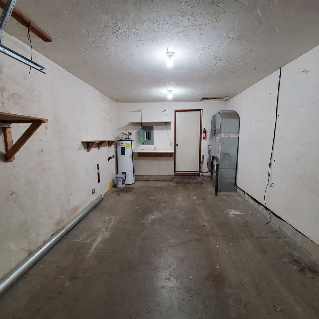 Albany Apartment: 232-234 30th Place