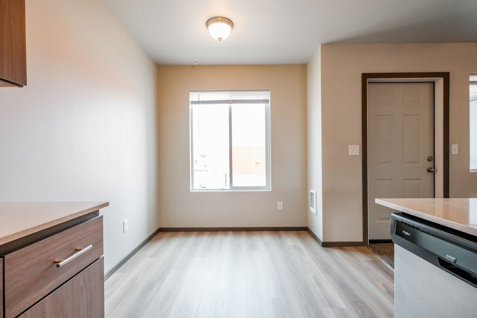 Salem Apartment: 178-210 SE Lancaster Dr.