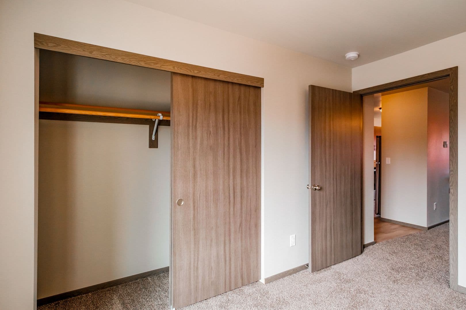 Salem Apartment: 178-210 SE Lancaster Dr.