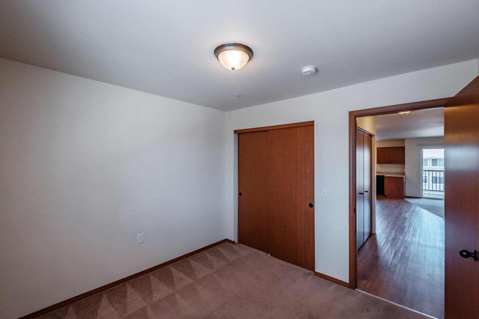 Salem Apartment: 4470 Conser Way NE