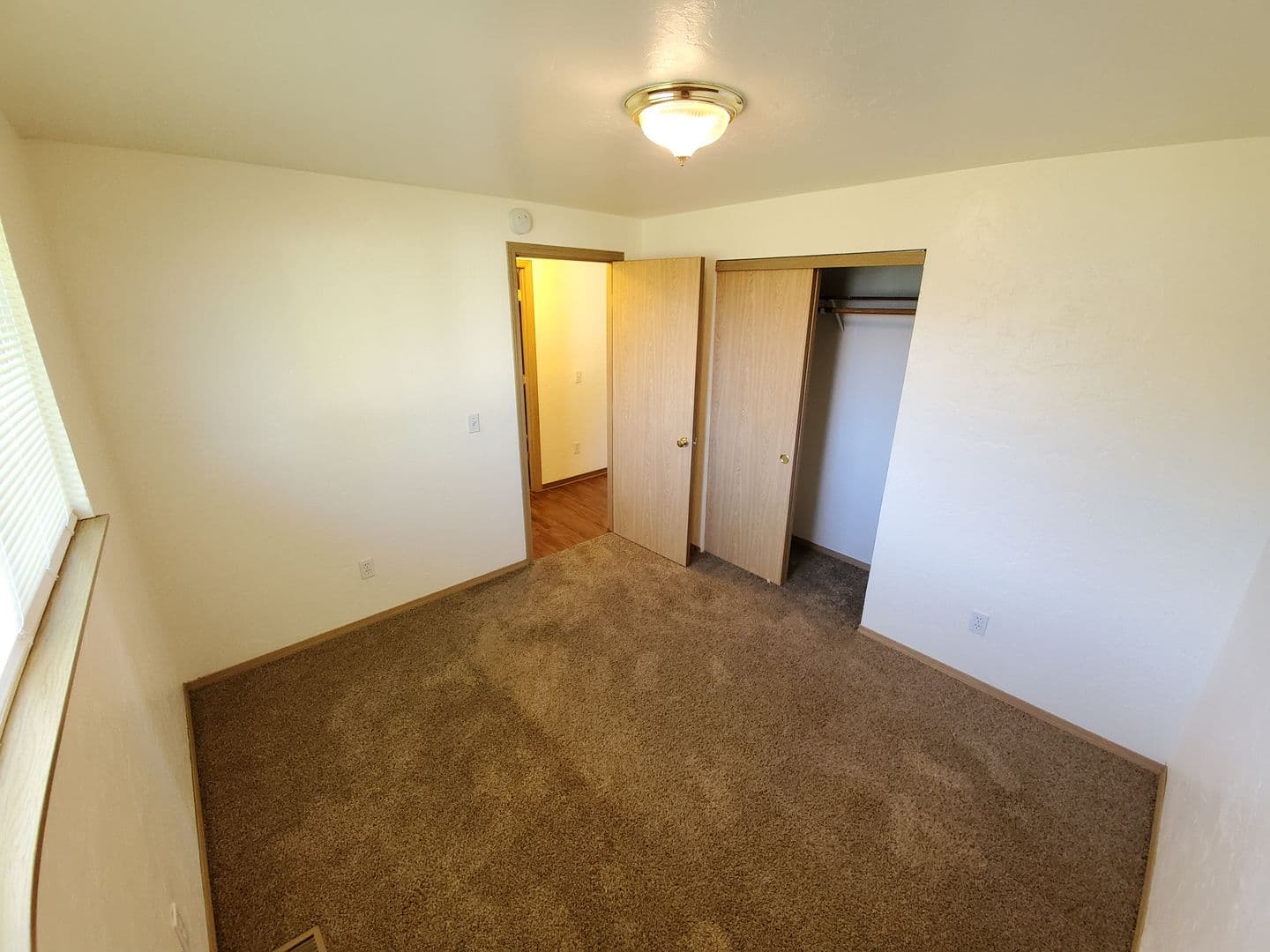 Millersburg Apartment: 4140-4447 Amanda Lane NE, 2809-2819 Conser Rd NE, 2836-2846 Toni St. NE