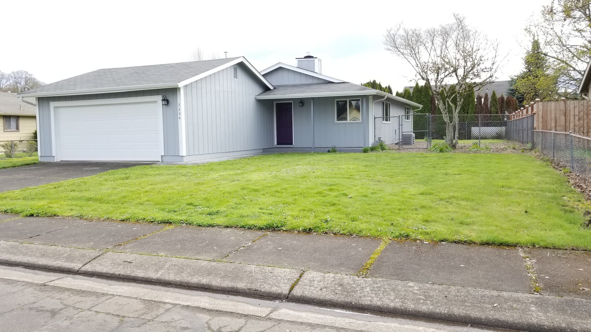 Lebanon House: 3204 Columbine St.