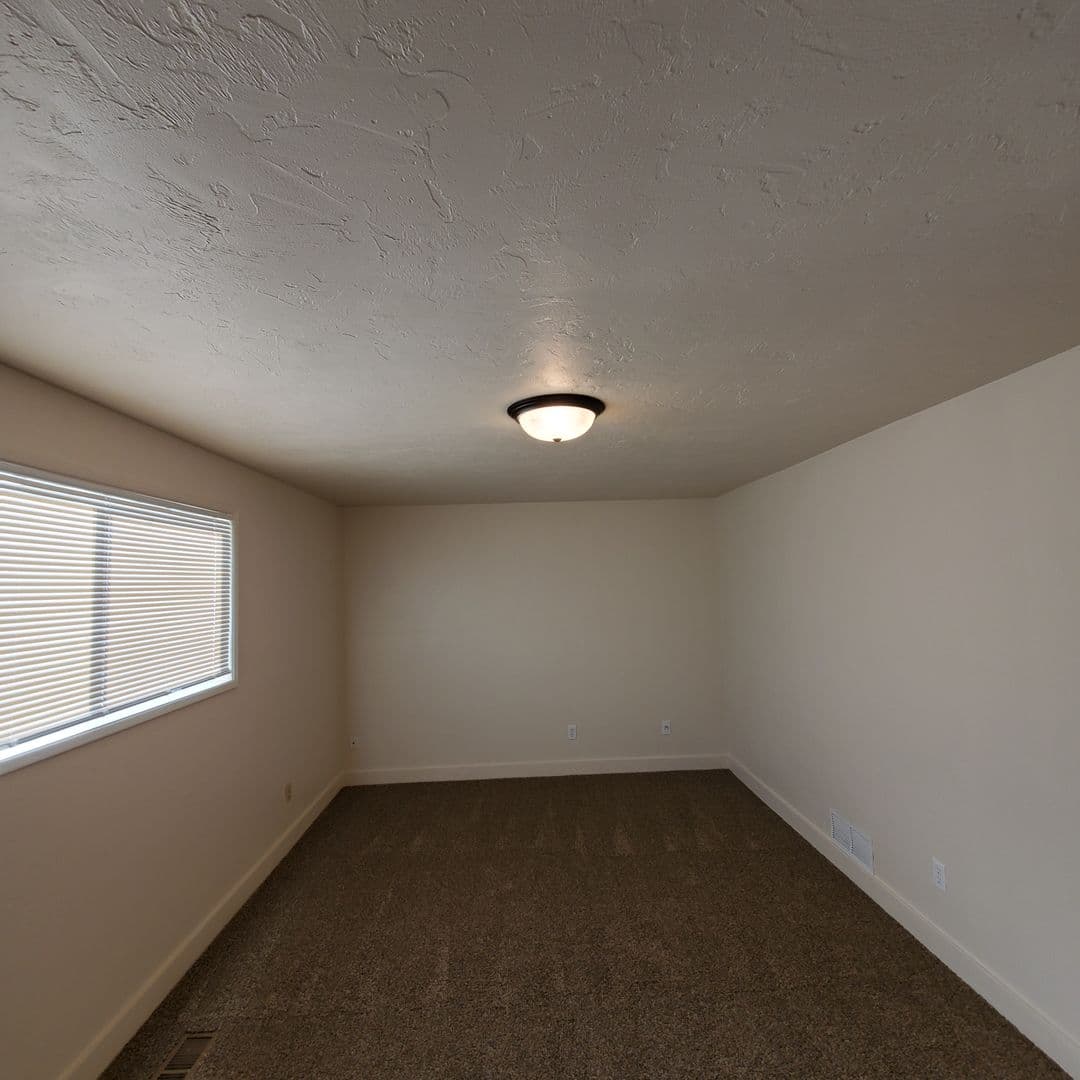 Albany Apartment: 232-234 30th Place
