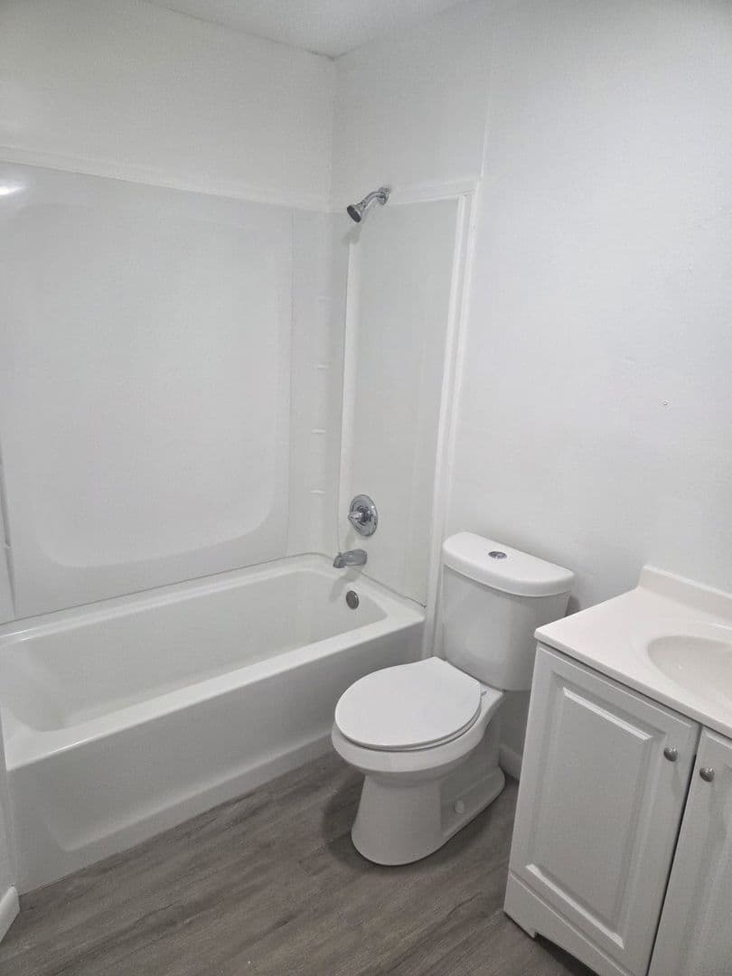 Lakeland House: 1716 Jupiter Street