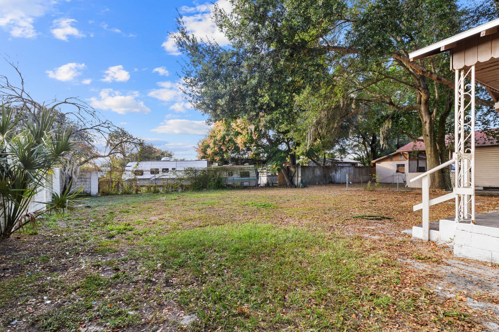 Lakeland House: 1016 Edith Avenue