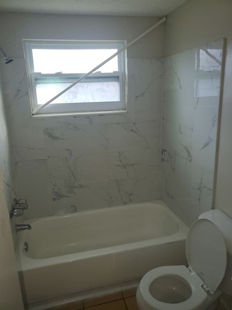 Tampa Apartment: 1522 E Eskimo Ave A-B