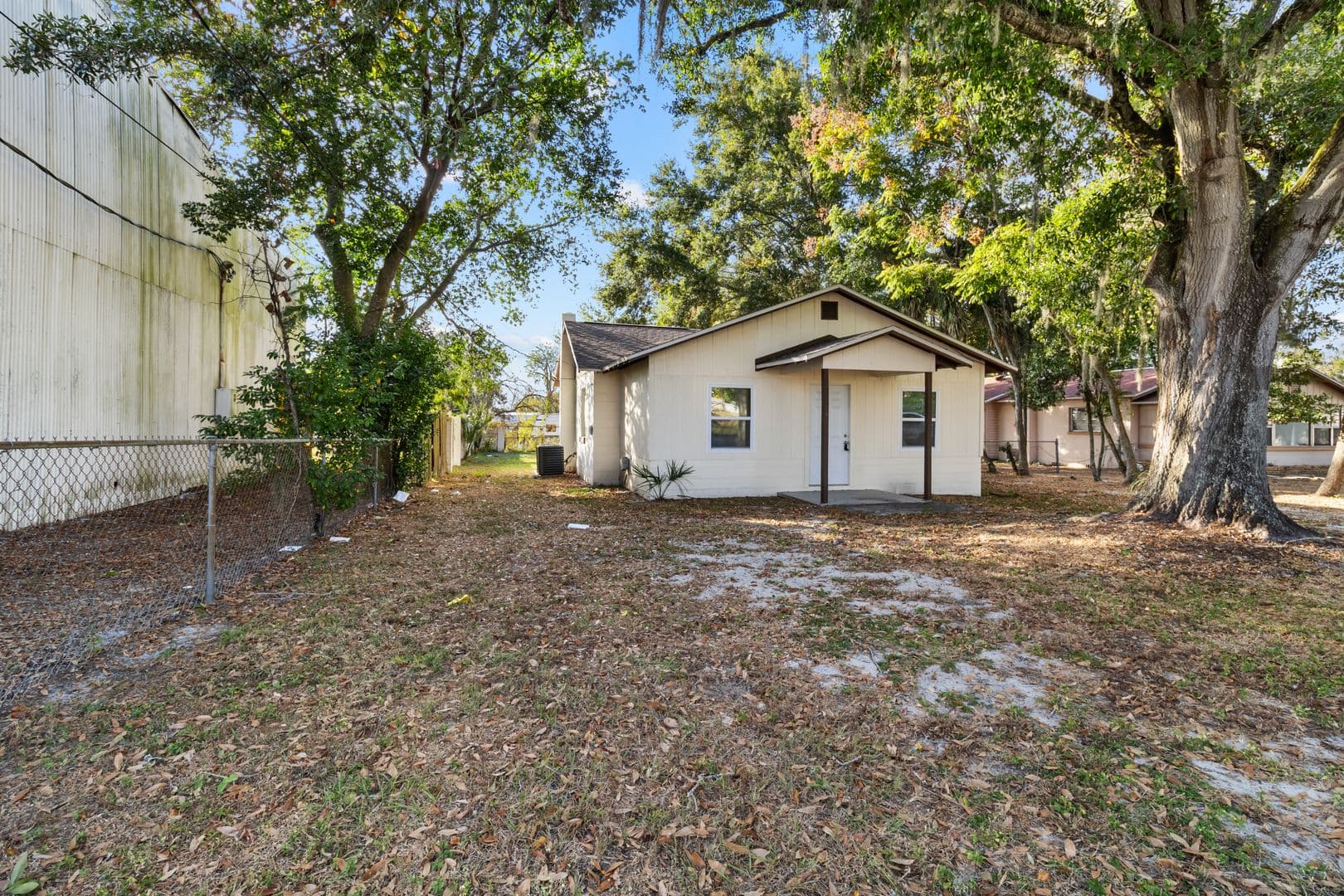 Lakeland House: 1016 Edith Avenue