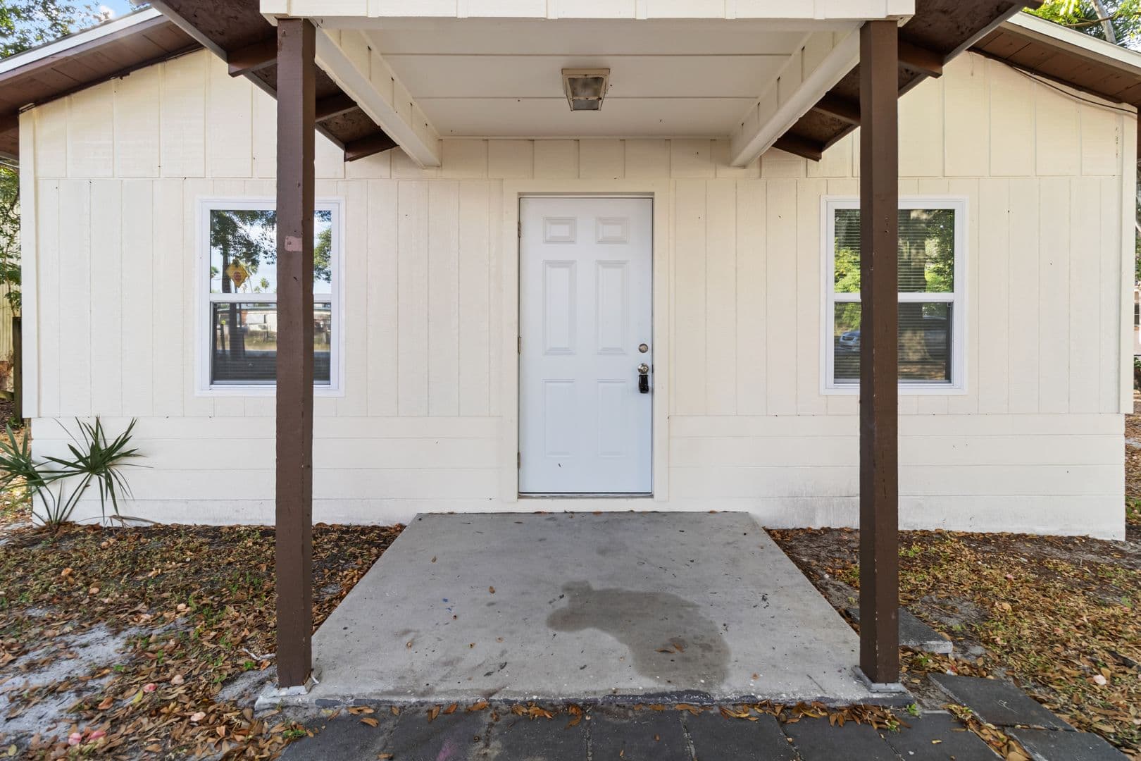 Lakeland House: 1016 Edith Avenue