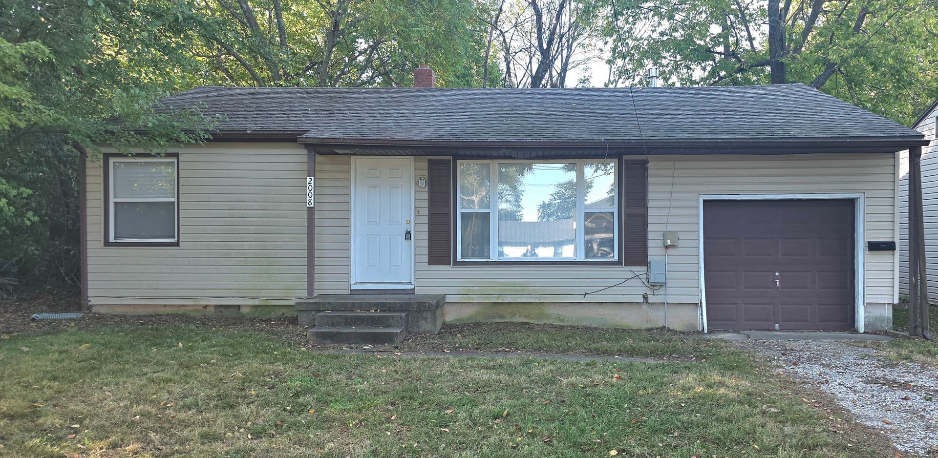 Springfield House: 2008 E. Grand St.