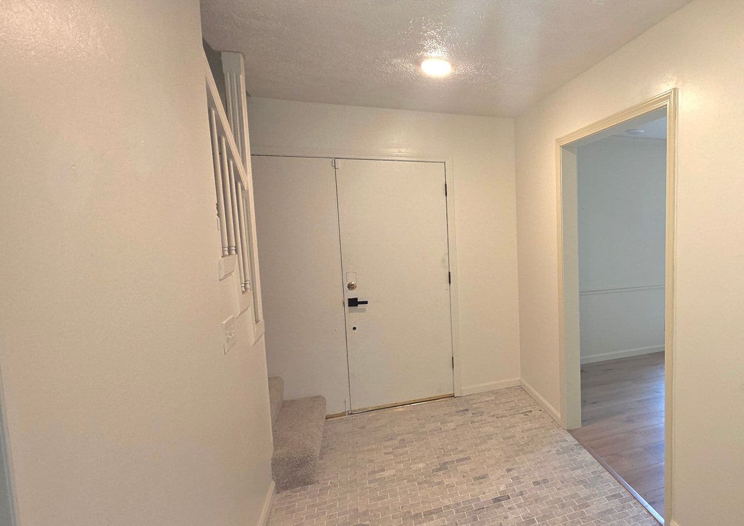 Springfield House: 3312 S Graystone Place