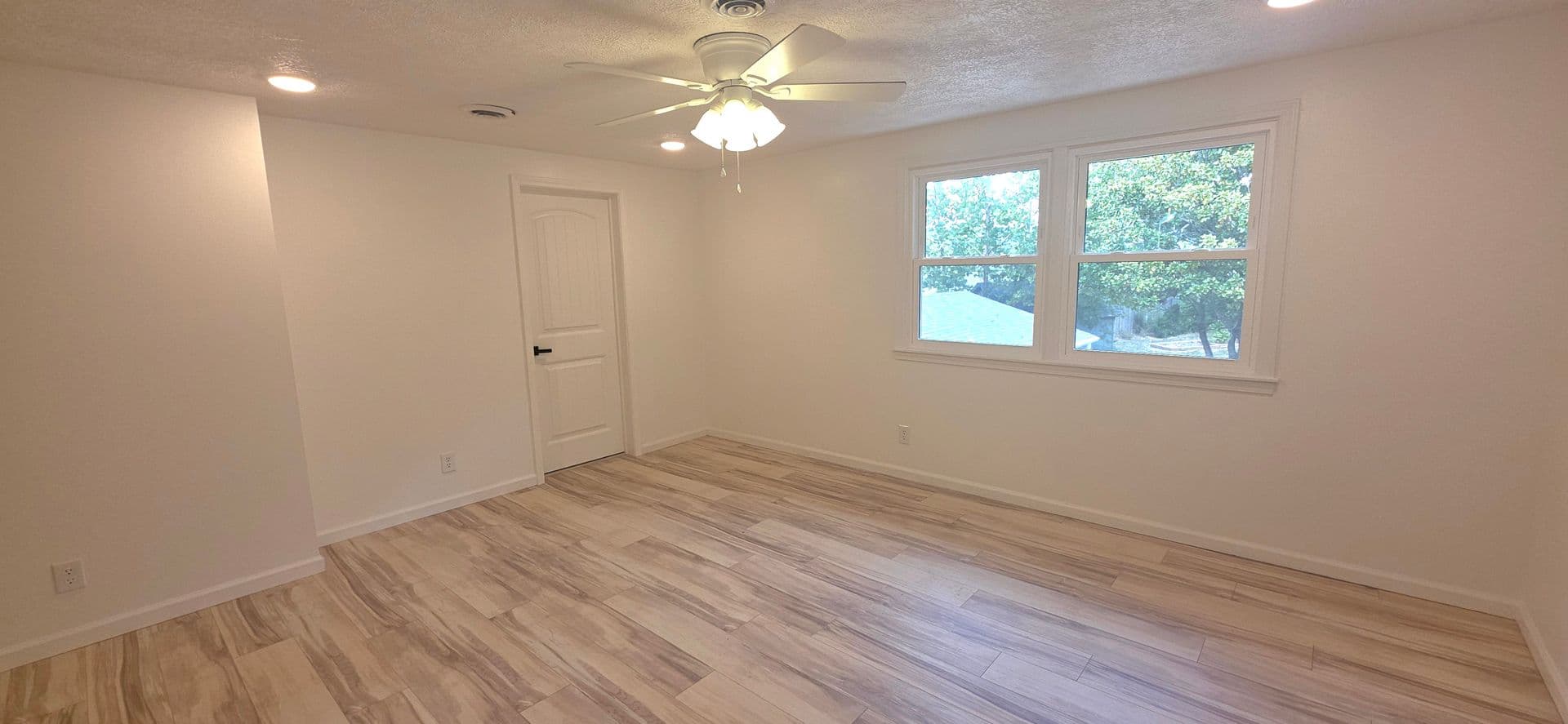 Springfield House: 3312 S Graystone Place