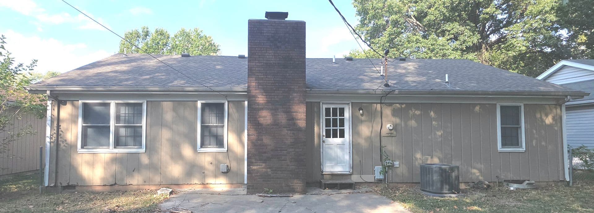 Springfield House: 2534 S. Regina Ave.