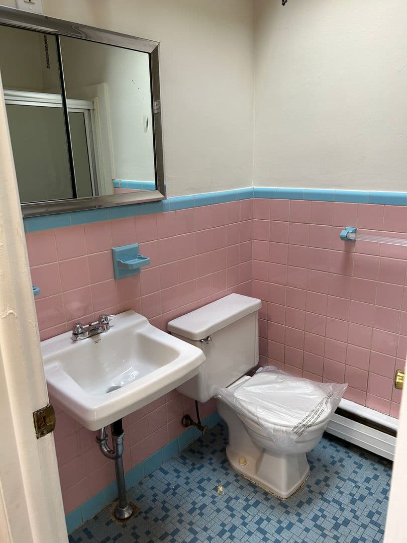 Philadelphia Apartment: 537-39 McKinley Street