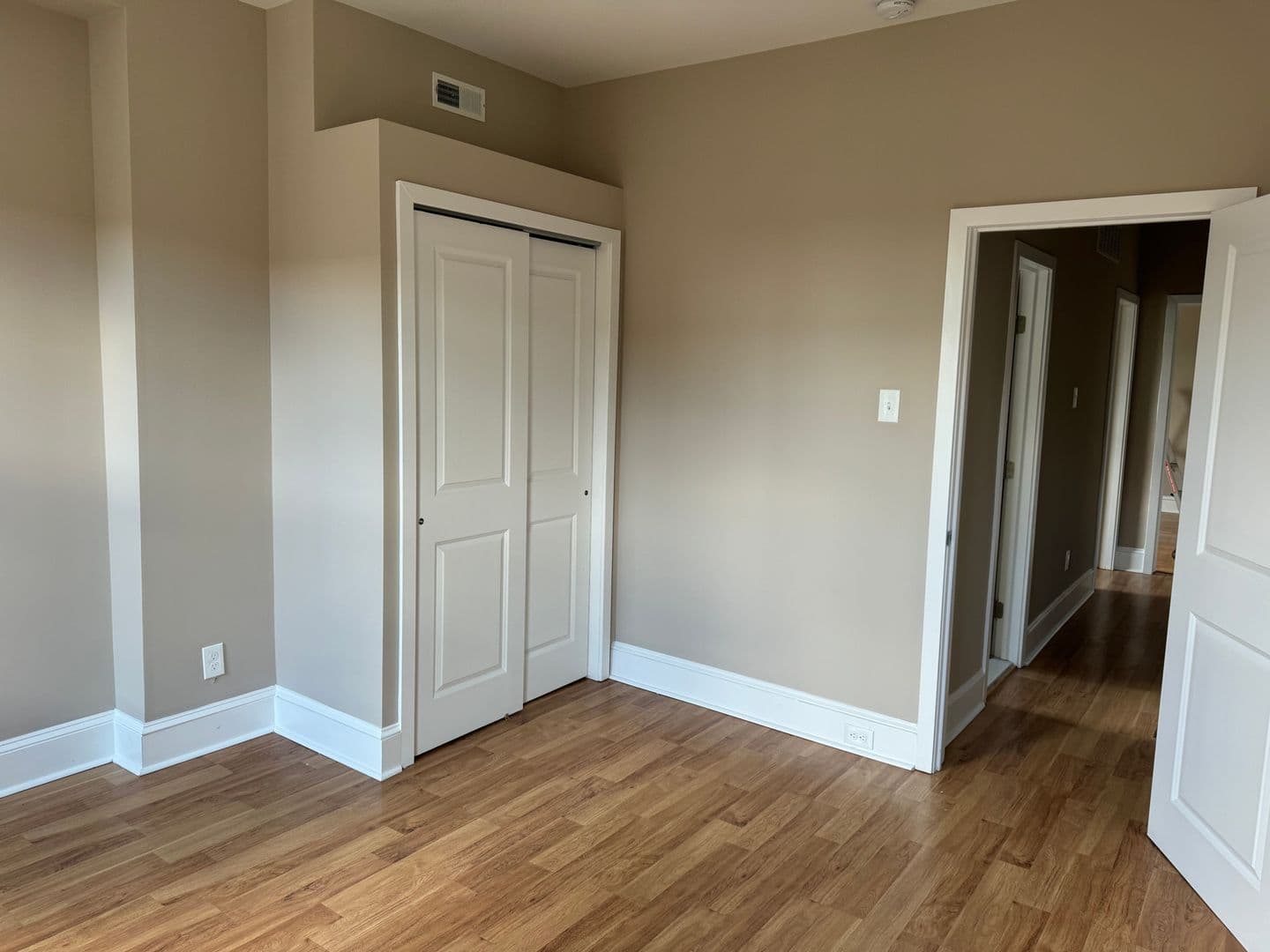 Philadelphia House: 1855 Daly Street