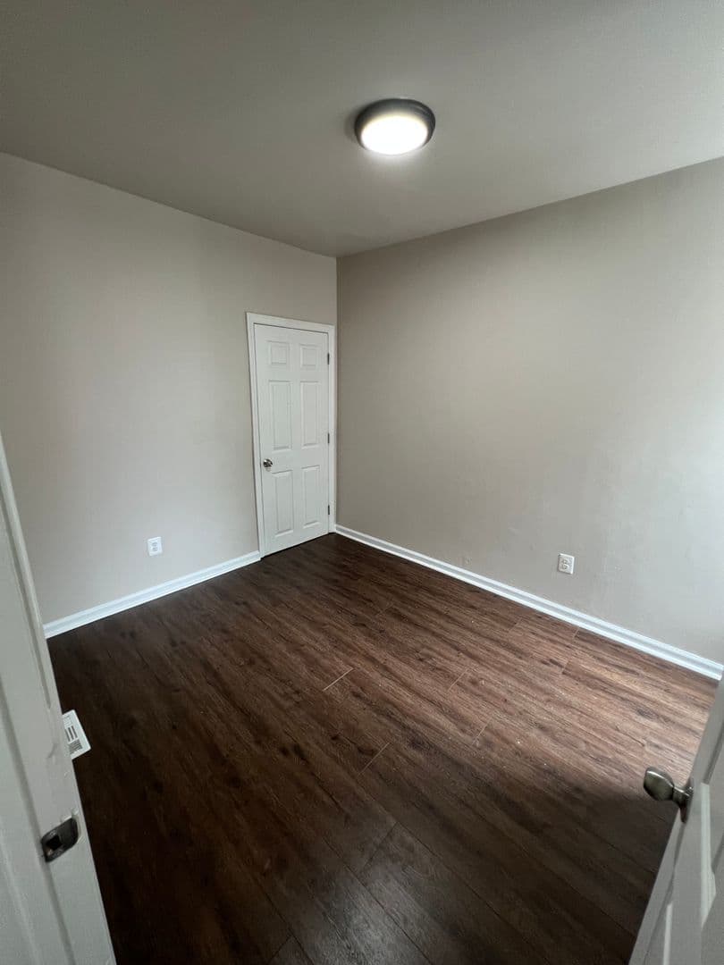 Philadelphia House: 5622 Walton Ave