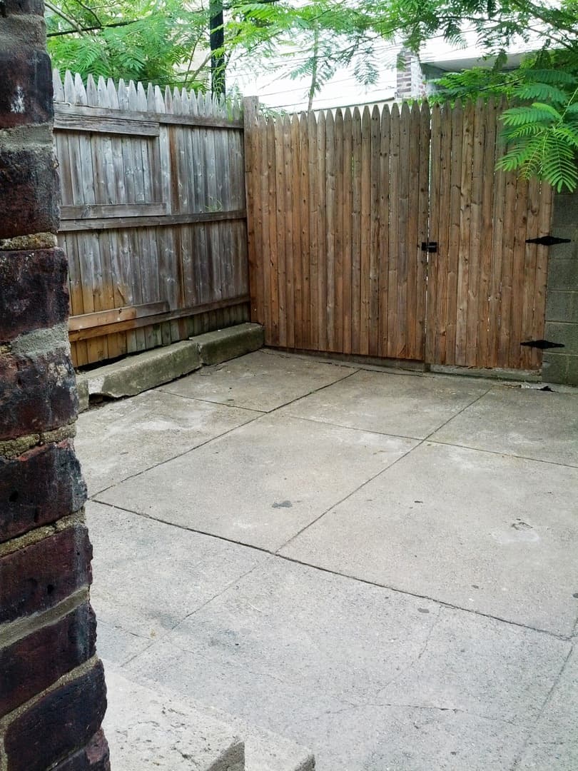Philadelphia House: 2049 S Croskey Street
