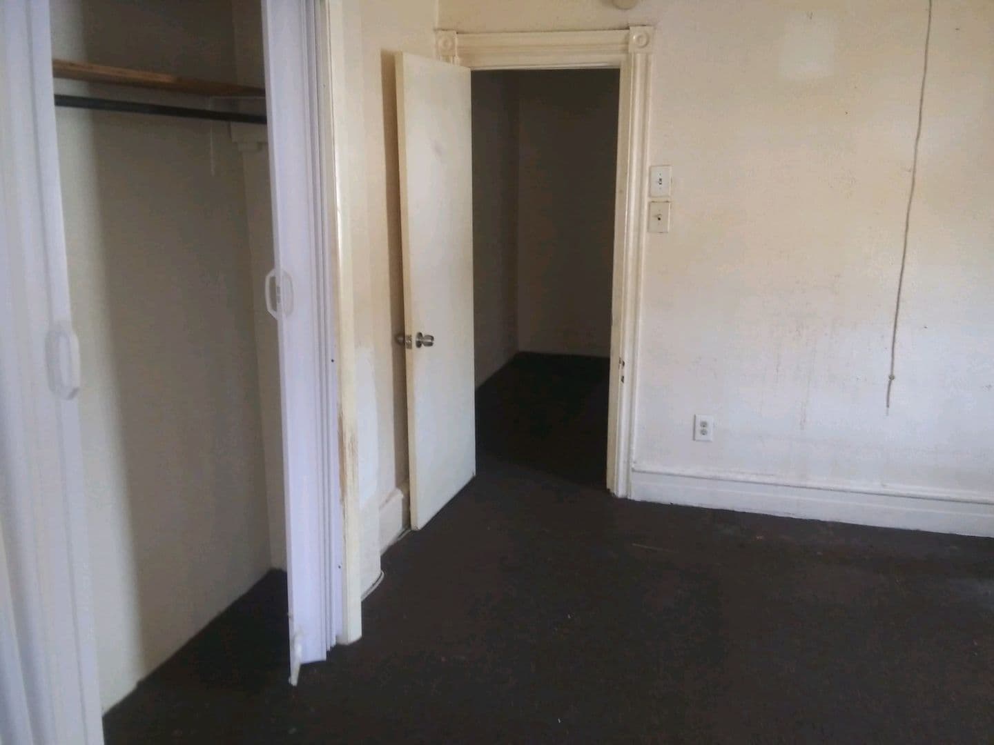 Philadelphia Apartment: 6037 Pine Street