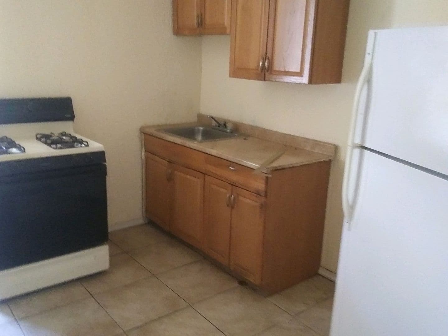 Philadelphia Apartment: 6037 Pine Street